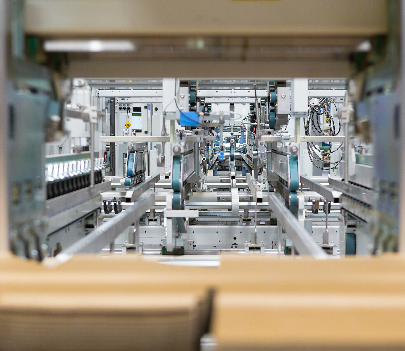 Einblick in Papierfaltmaschine