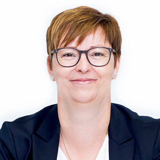 SIKO Global, Dorina Stoll